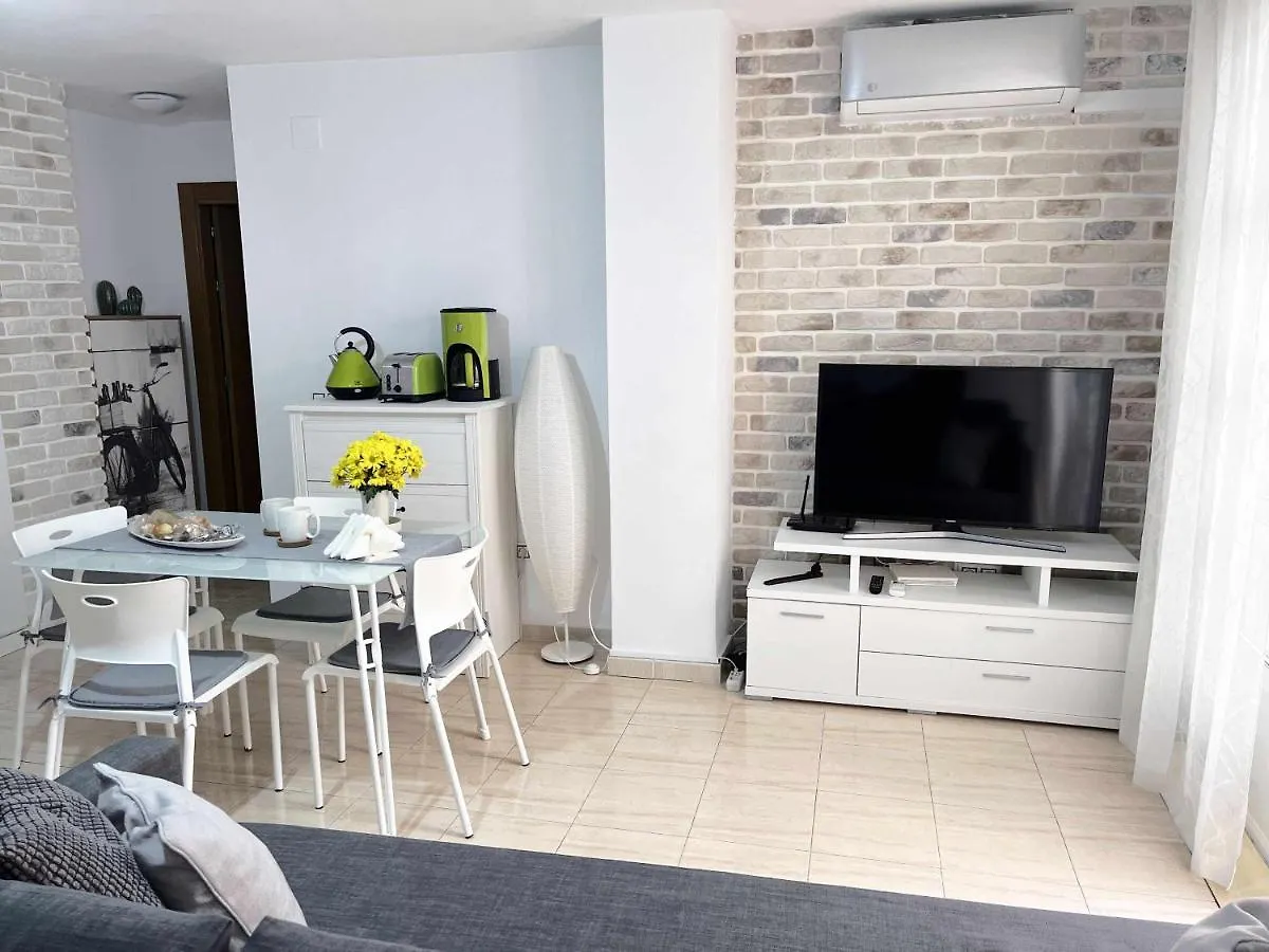 Apt Historic Center Malaga Free Parking Apartment