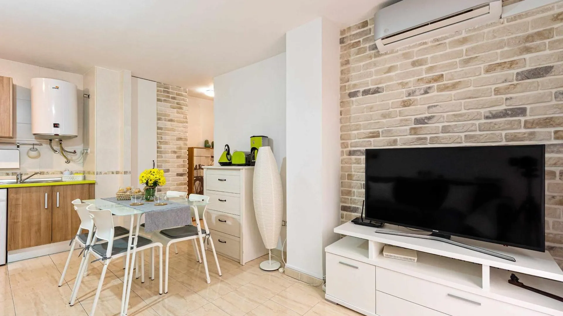 Apt Historic Center Malaga Free Parking 0*,